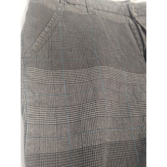 Fox Shorts Heritage Men's 30 Gray Check Casual Chino W/ Subtle Blue PinStripe - Picture 9 of 9